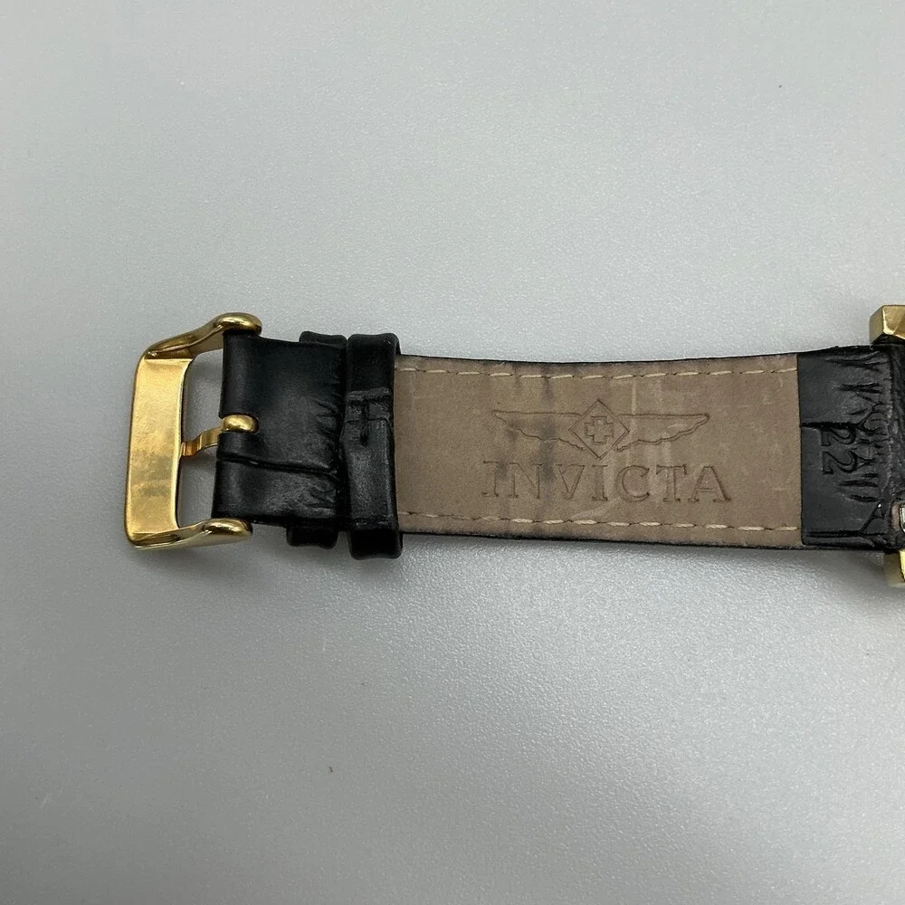 Invicta Specialty Trinity Mens Watch 42mm Gold Tone 13971 Leather New Battery